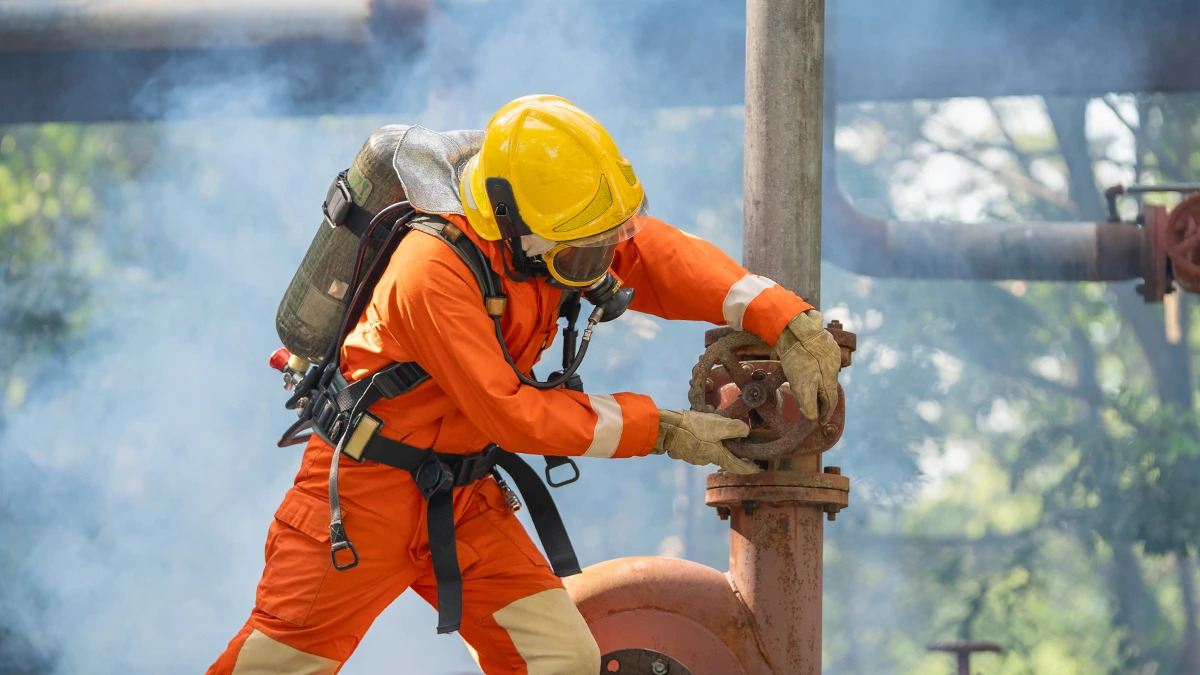 Gas Engineer Shutting Off Gas Main.